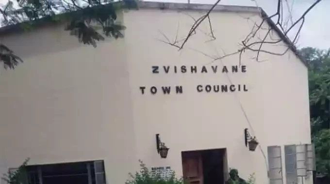 Zvishavane Town Council Responds to Viral Vendor-Municipal Police Incident