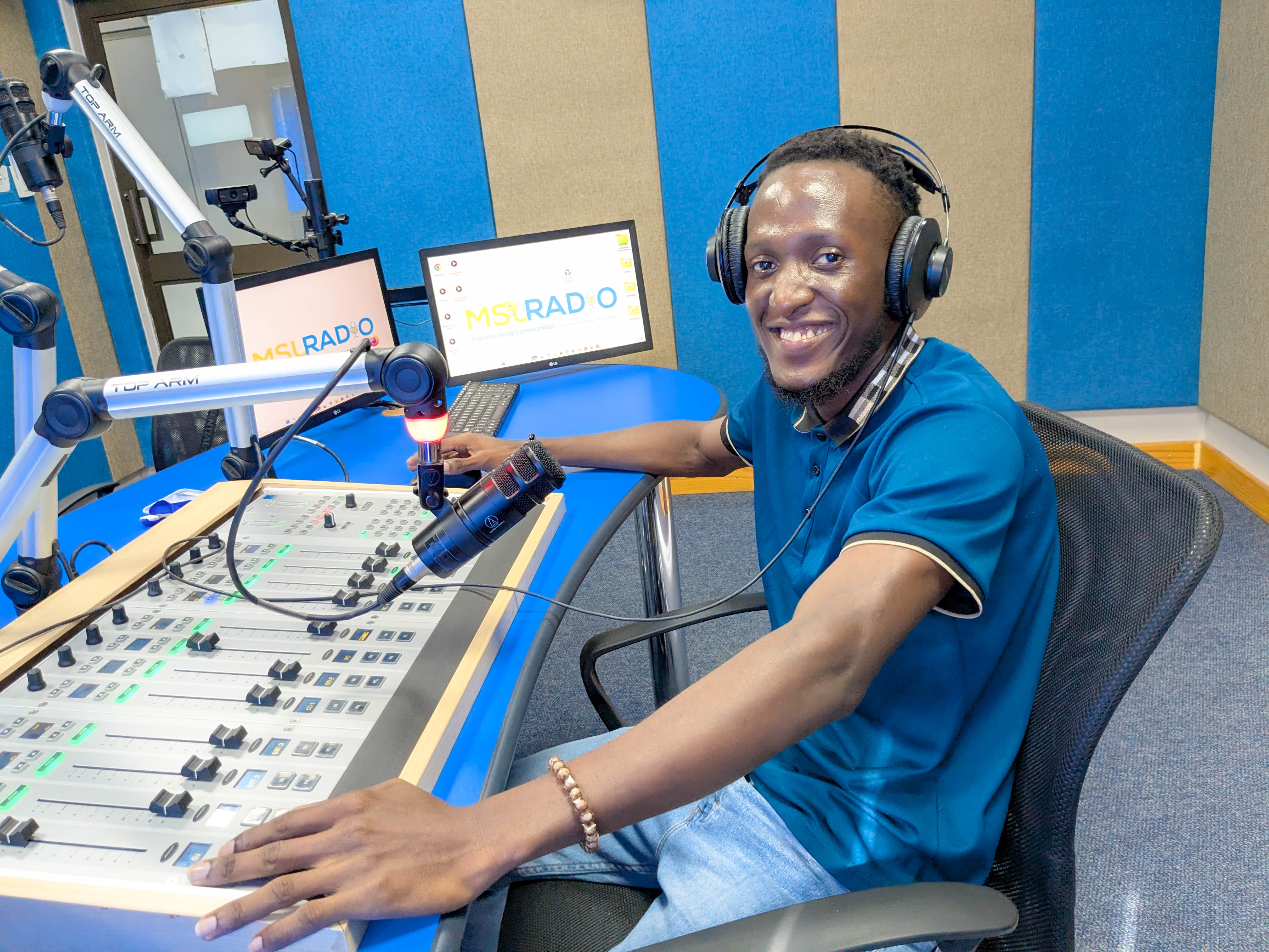 Drive Time Show with One Linval Gijaz (The GettoGentleman)