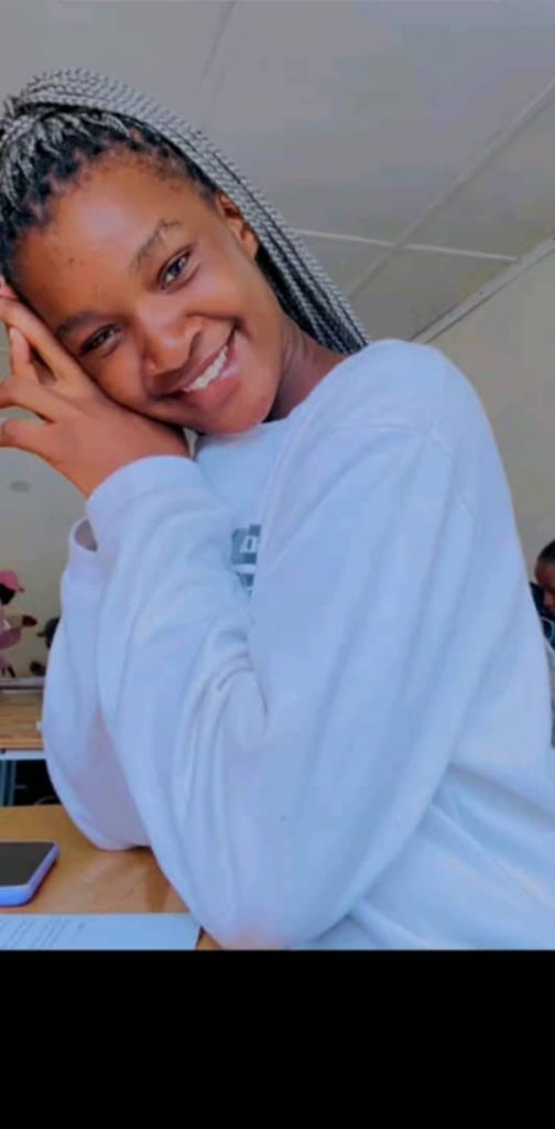 Paidamoyo Patricia Mapiravana